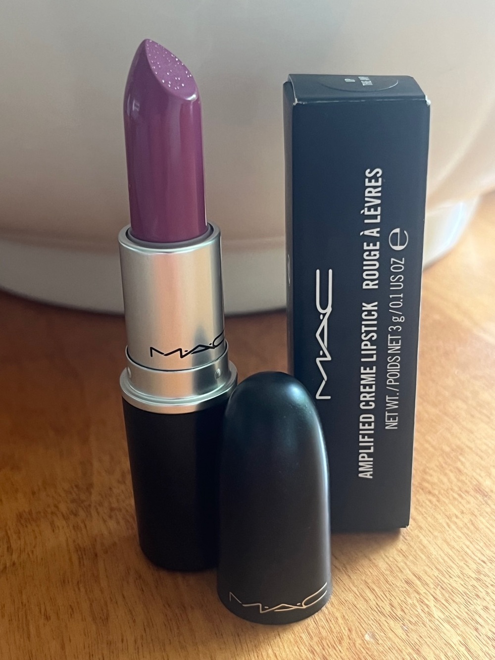MAC lipstick UP THE AMP original formula